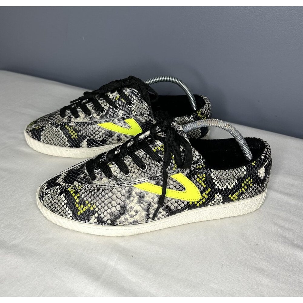 Tretorn Nylite 41 Plus Shoes Womens Size 9.5 Snake Print Neon Yellow Leather - Picture 3 of 16